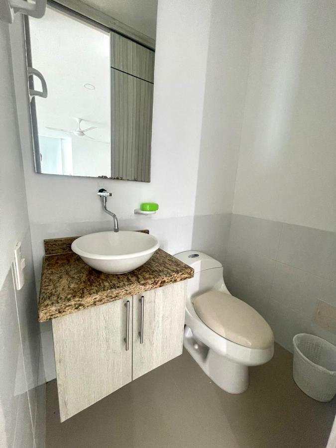 Apartamento Frente Al Mar Coveñas Eksteriør billede
